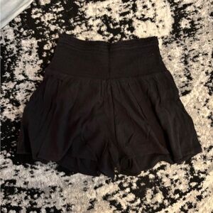 Aerie black flowy skirt